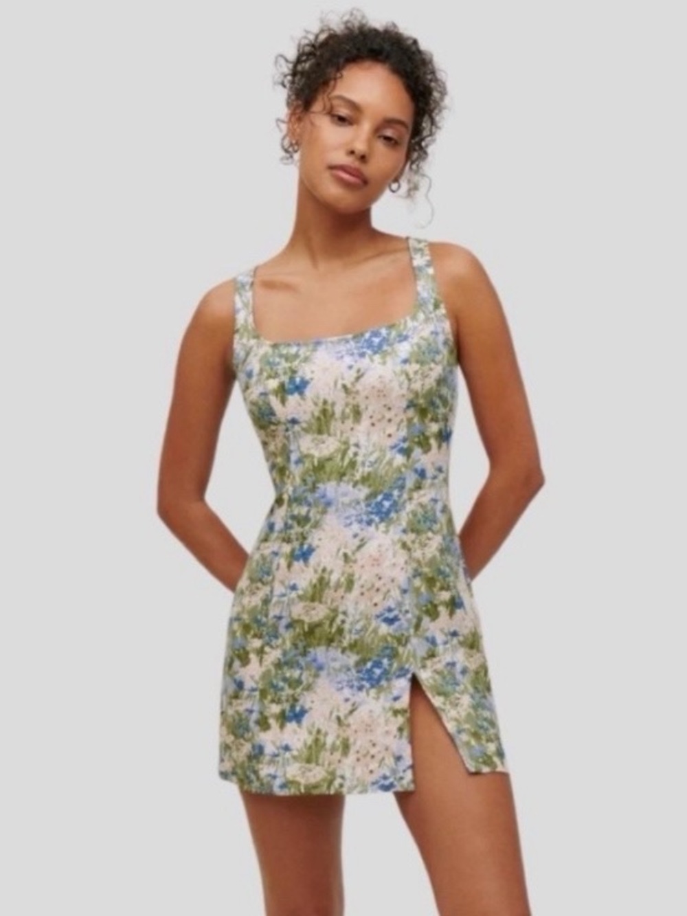 Reformation Noha Hillside Mini Dress Size 4 Blue Floral Squareneck Sleeveless